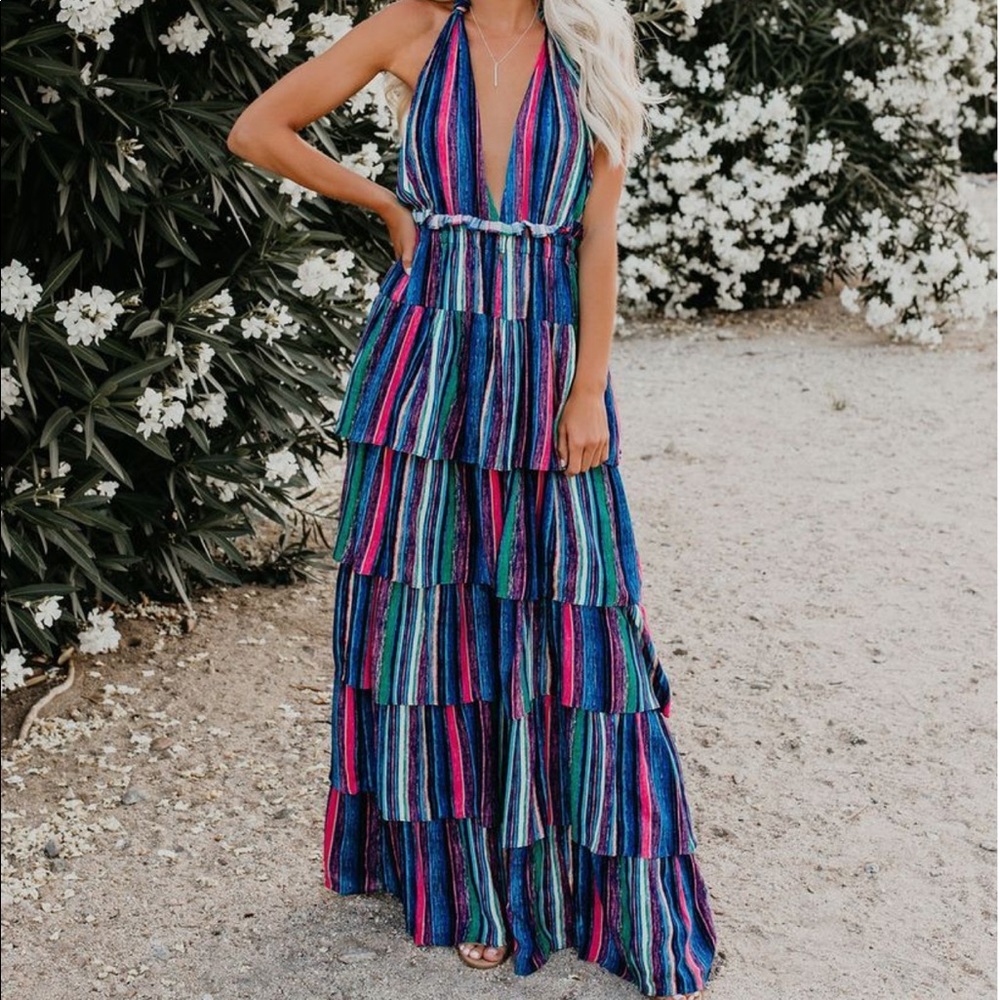NWT Esperanza Tiered Halter Maxi Dress